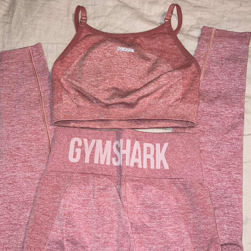 Gymshark Pink Flex set